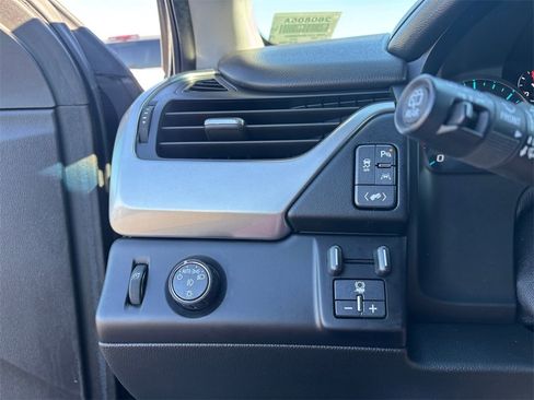 Used 2017 Chevrolet Tahoe Premier image 20