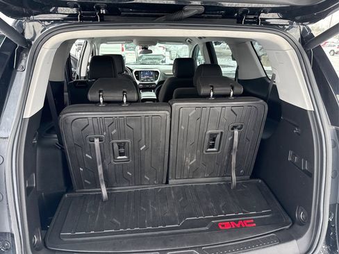 Used 2022 GMC Acadia SLE w/ Driver Convenience Package image 21