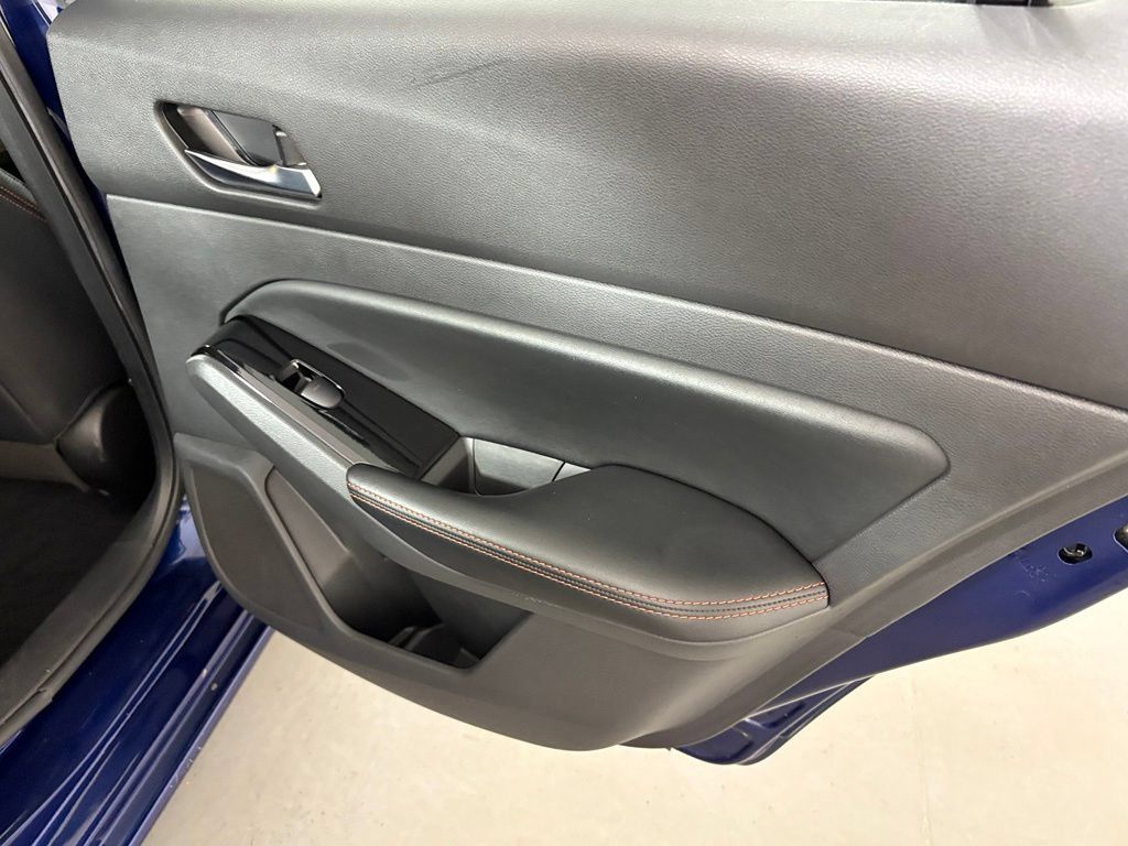 Used 2024 Nissan Altima 2.5 SR FWD image 41