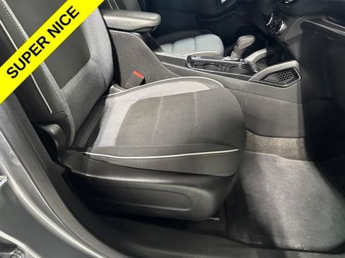 Used 2023 Chevrolet TrailBlazer LT w/ Convenience Package AWD/4WD image 40