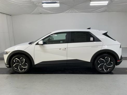 Used 2024 Hyundai Ioniq 5 SEL AWD/4WD image 6