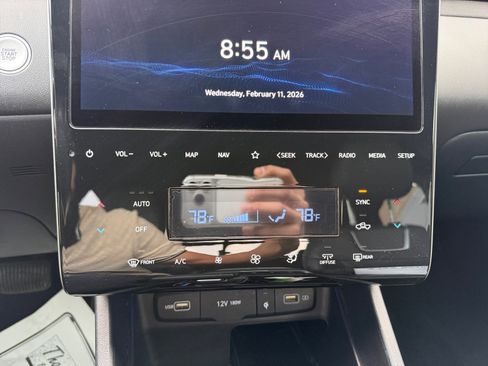 Certified 2022 Hyundai Santa Cruz Limited image 11