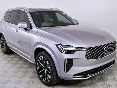 New 2026 Volvo XC90 B6 Plus w/ Protection Package Premier image 27