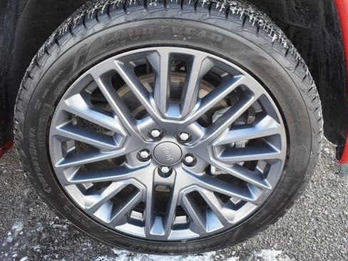 Used 2023 Jeep Compass Limited image 43