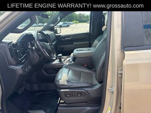Used 2022 Chevrolet Silverado 1500 ZR2 w/ Technology Package AWD/4WD image 13