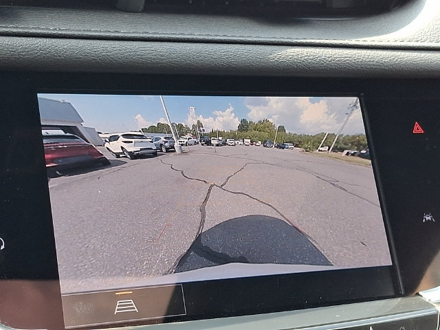Used 2021 Cadillac XT6 Premium Luxury FWD image 17