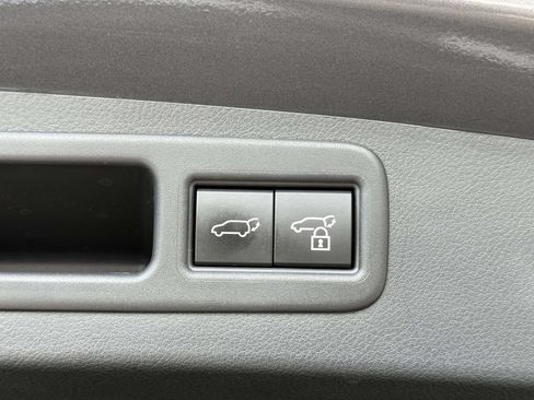 Used 2023 Lexus RX 350 Premium w/ Accessory Package AWD/4WD image 18