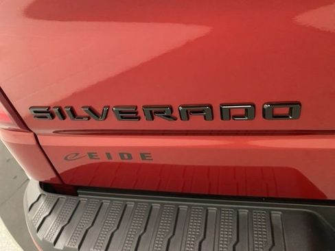 New 2026 Chevrolet Silverado 1500 RST w/ Dark Appearance Package AWD/4WD image 14
