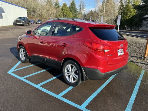 Used 2012 Hyundai Tucson GLS image 3