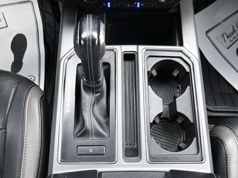 Used 2018 Ford F150 Raptor w/ Equipment Group 802A Luxury AWD/4WD image 23