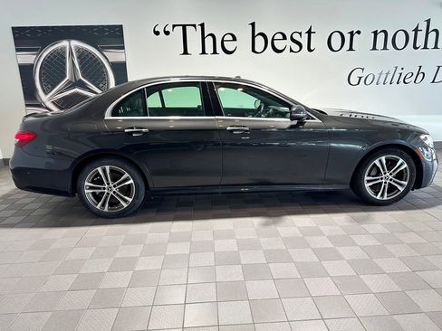 Used 2023 Mercedes-Benz E 350 4MATIC Sedan image 2