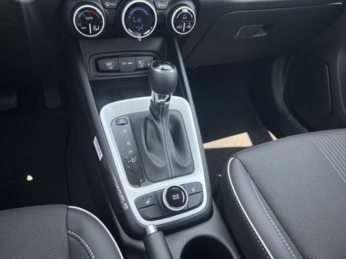 New 2026 Hyundai Venue SEL FWD image 19