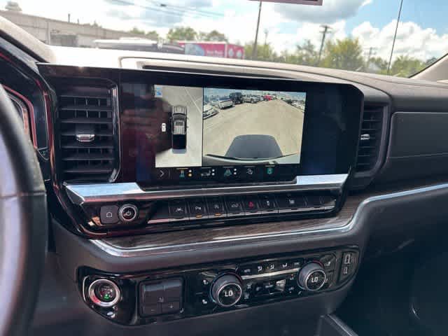Used 2023 Chevrolet Silverado 1500 RST w/ Rally Edition AWD/4WD image 9