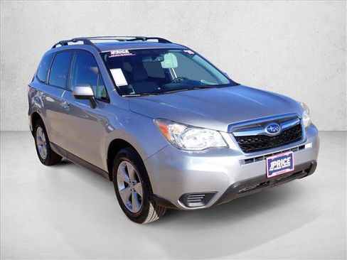 Used 2015 Subaru Forester 2.5i Premium w/ All-Weather Package image 6