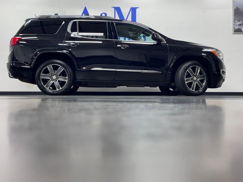 Used 2019 GMC Acadia Denali image 3