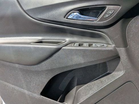 Used 2022 Chevrolet Equinox LT AWD/4WD image 25