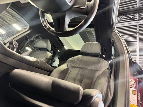 Used 2023 BMW X5 M50i w/ Executive Package image 14