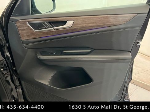 Used 2024 Volkswagen Atlas SEL Premium R-Line AWD/4WD image 23