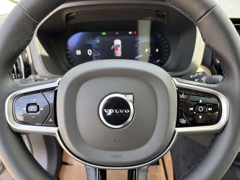 Used 2026 Volvo XC60 B5 Plus w/ Protection Package Premier AWD/4WD image 16