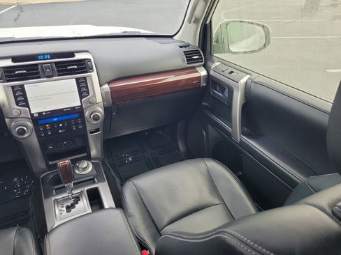 Used 2023 Toyota 4Runner Limited image 15