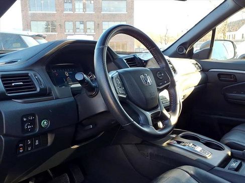 Used 2022 Honda Passport TrailSport image 18