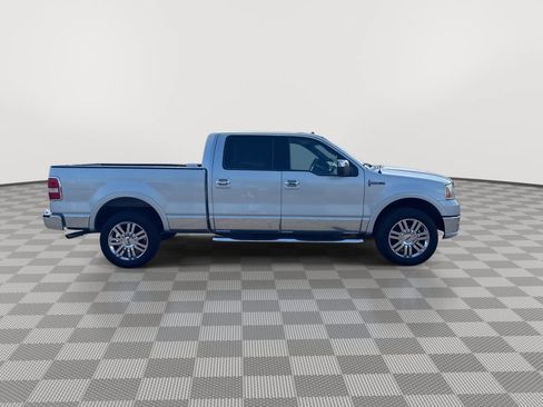 Used 2007 Lincoln Mark LT 4x4 image 12