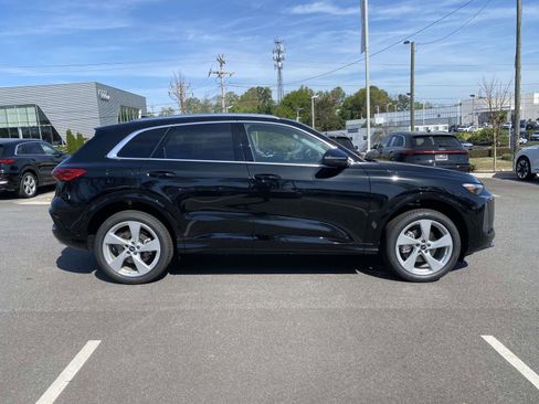 New 2026 Audi Q5 Premium Plus image 8