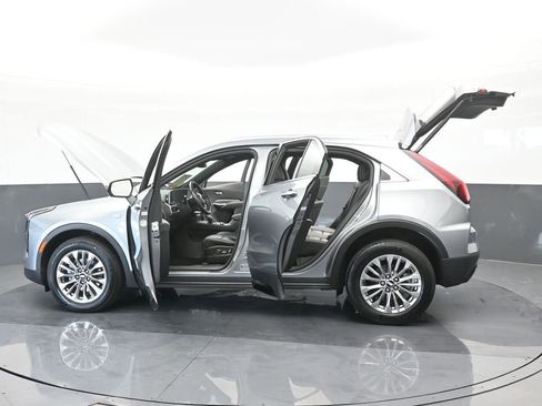 Used 2024 Cadillac XT4 Premium Luxury image 72