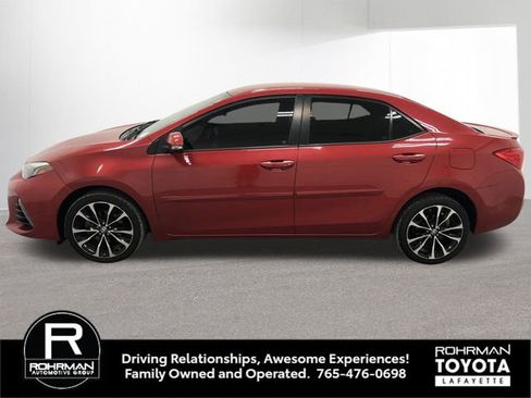 Used 2017 Toyota Corolla SE w/ Carpet Mat Package (TMS) image 3