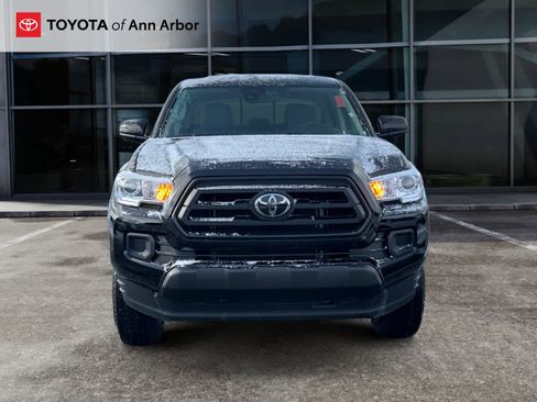Used 2023 Toyota Tacoma SR image 11