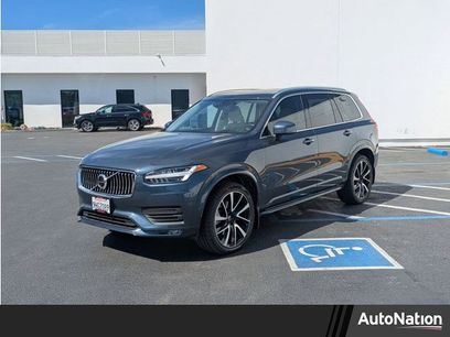 Used 2020 Volvo XC90 T6 Momentum w/ Protection Package