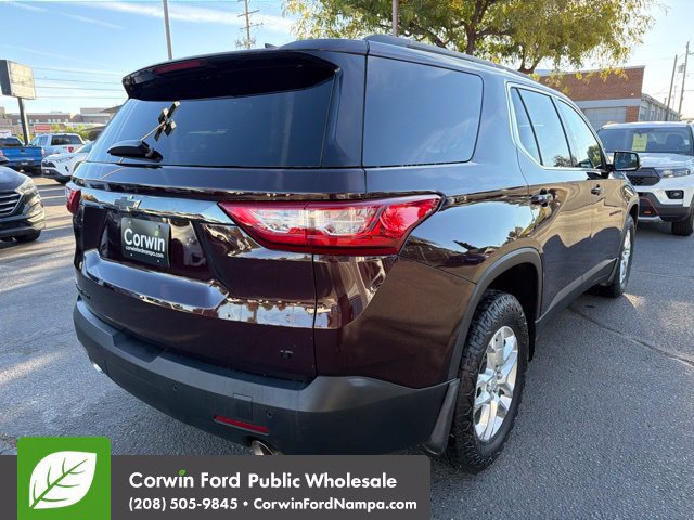 Used 2019 Chevrolet Traverse LT w/ LPO, Blackout Package AWD/4WD image 5