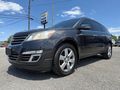 Used 2016 Chevrolet Traverse LTZ AWD/4WD image 2