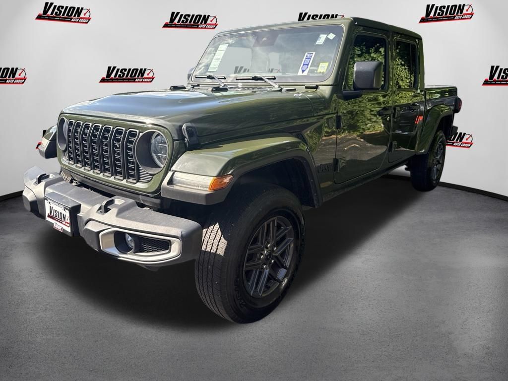 Used 2024 Jeep Gladiator Sport AWD/4WD 360° Tour