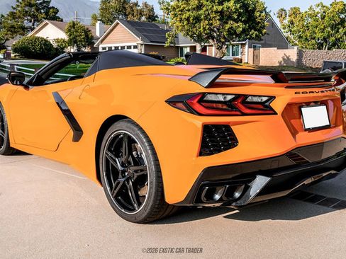 Used 2023 Chevrolet Corvette Stingray Preferred Conv w/ Z51 Performance Package RWD image 4