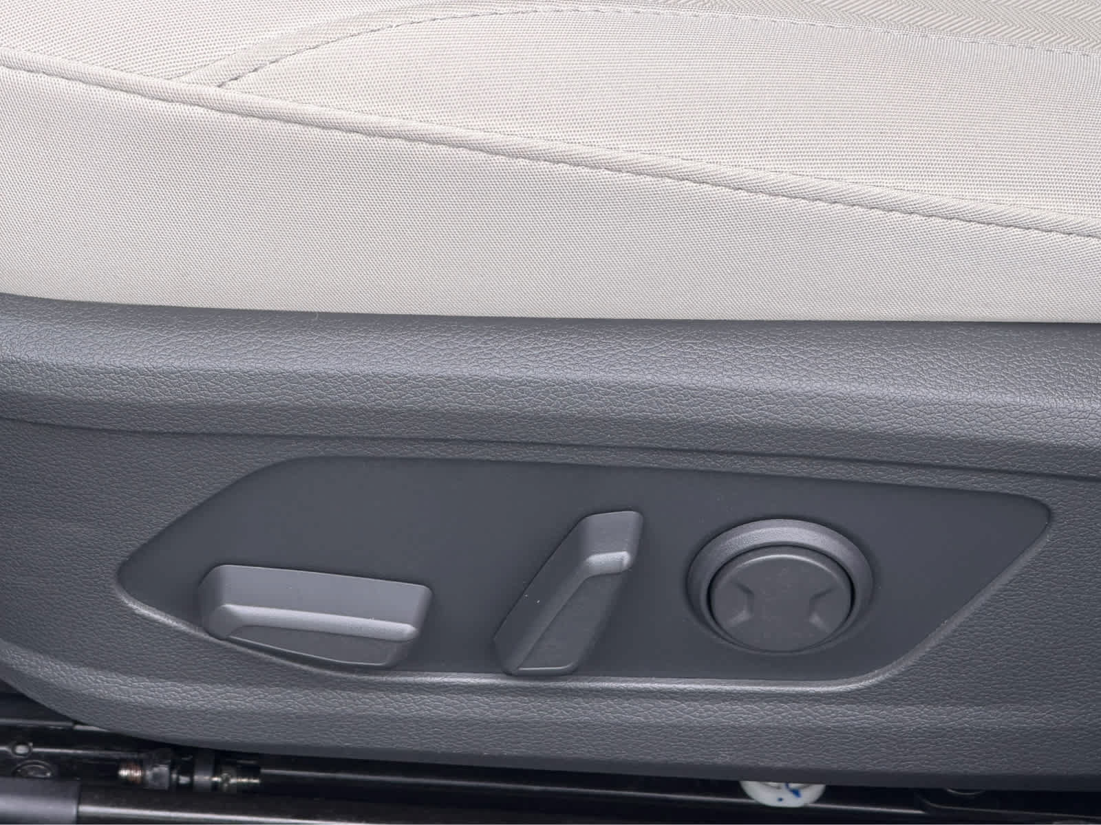 Used 2025 Hyundai Sonata SEL FWD image 18