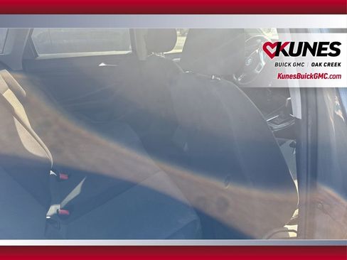 Used 2019 Volkswagen Jetta S image 19