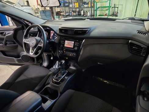 Used 2018 Nissan Rogue Sport S w/ S Appearance Package image 19