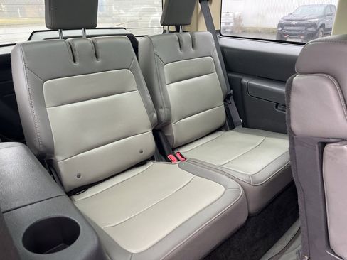 Used 2016 Ford Flex SEL w/ Equipment Group 202A image 15