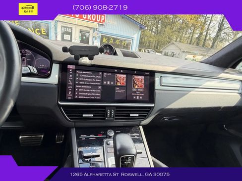 Used 2021 Porsche Cayenne GTS AWD/4WD image 16