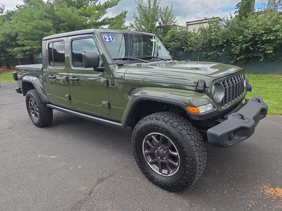 Used 2021 Jeep Gladiator Overland w/ Popular Equipment Package