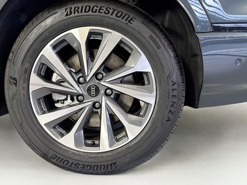 New 2025 Audi Q6 e-tron Premium image 29