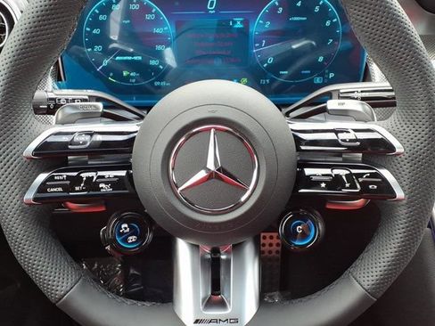 New 2026 Mercedes-Benz GLC 43 AMG 4MATIC image 8