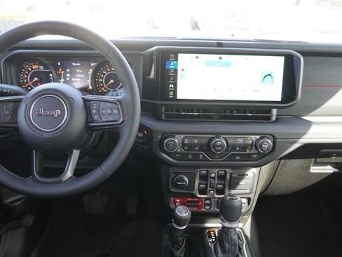 New 2026 Jeep Wrangler Unlimited Rubicon AWD/4WD image 14