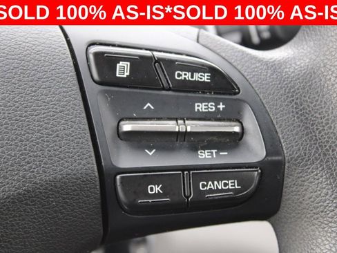 Used 2020 Hyundai Elantra SEL image 25