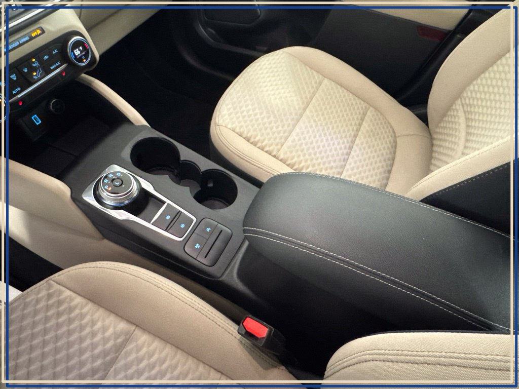 Used 2020 Ford Escape SE AWD/4WD image 27