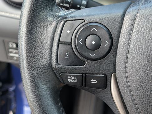 Used 2014 Toyota RAV4 Limited w/ Technology Package AWD/4WD image 23