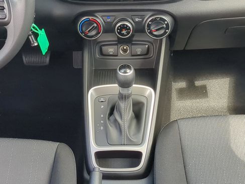 New 2026 Hyundai Venue SE FWD image 13