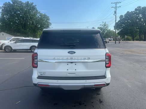 Used 2024 Ford Expedition Limited RWD image 5