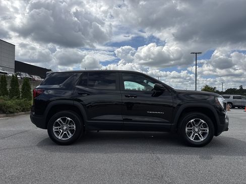 Used 2026 GMC Terrain Elevation FWD image 11